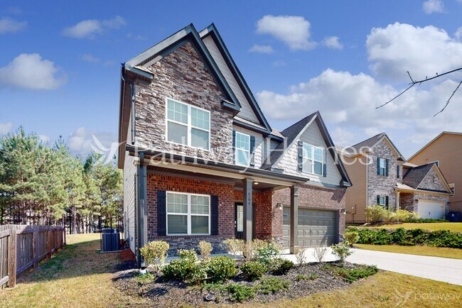 Foto del edificio - 6194 Baltusrol Trce