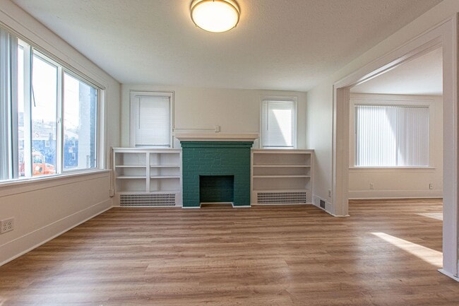 Photo - 106-108 38th St Apartment