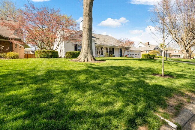 Foto del edificio - 2590 Brookwood Rd