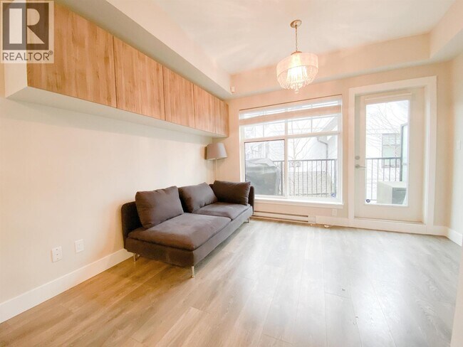 Building Photo - 5138 Canada Wy