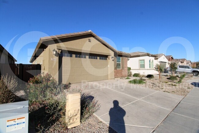 Foto del edificio - 2550 W Huntington Dr