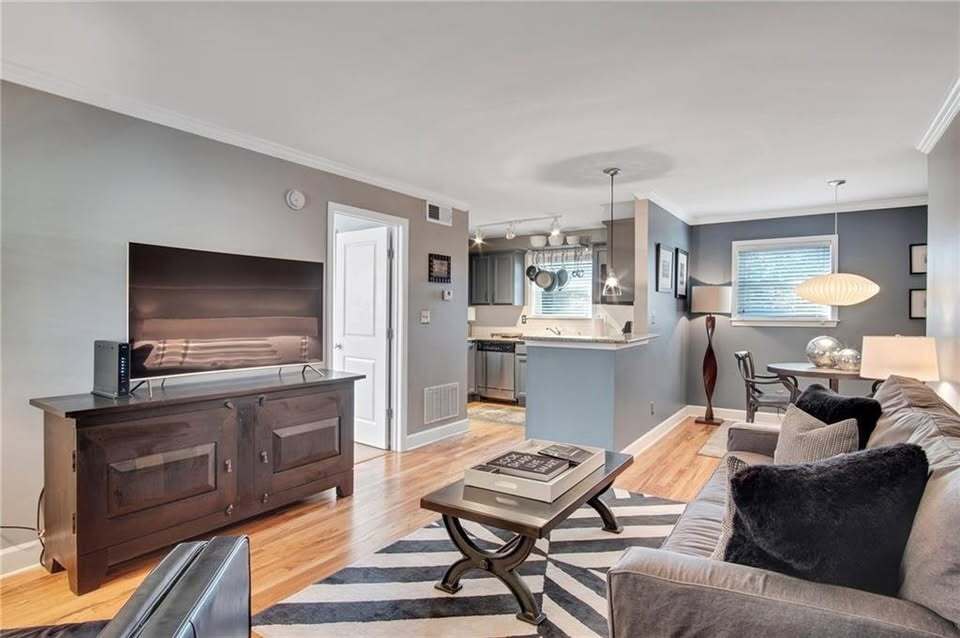 Primary Photo - 48 Peachtree Ave NE