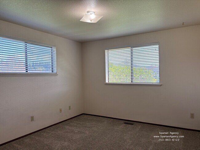 Building Photo - 18303 104th Street Ct E