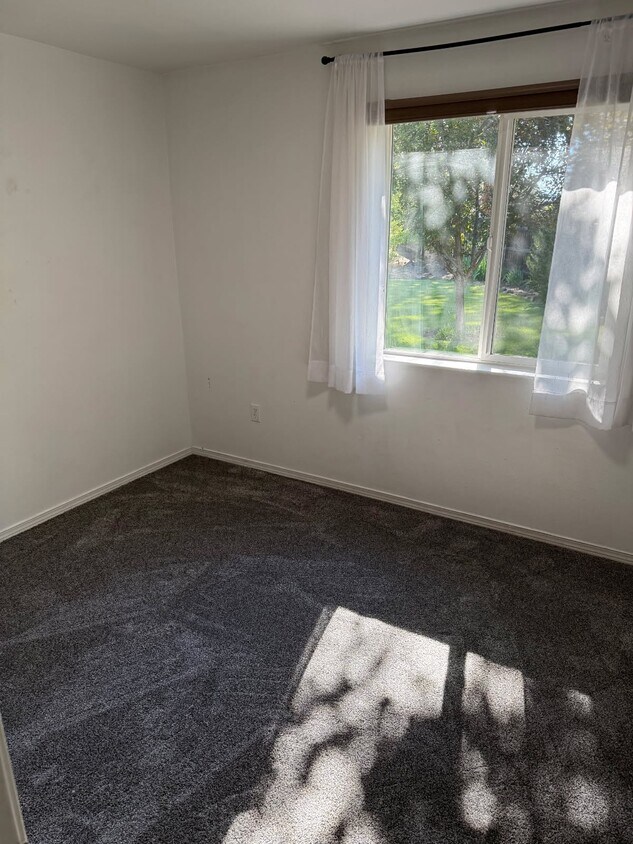 Foto del edificio - 61087 Honkers Ct