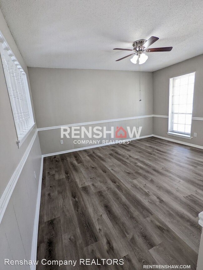 Foto del edificio - 3 br, 2 bath House - 4452 Janssen Dr