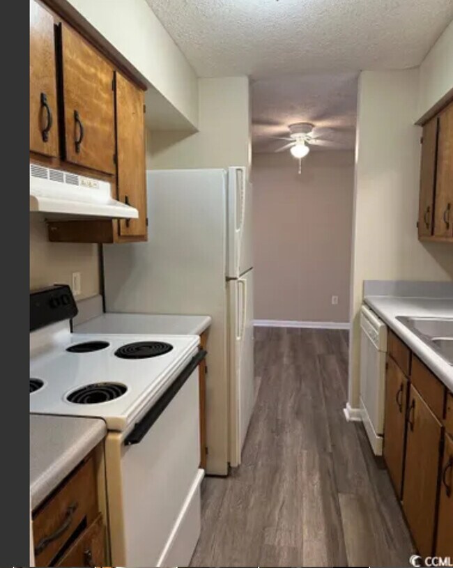 Foto del edificio - 615 Carter Ln