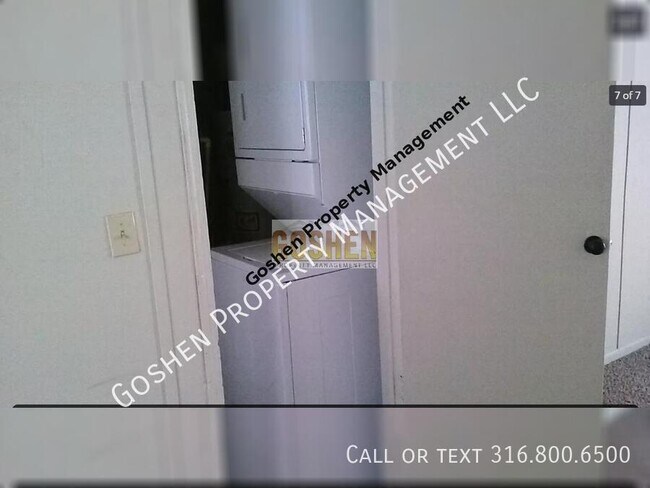 Foto del edificio - Home with Large Bedroom & includes Washer ...