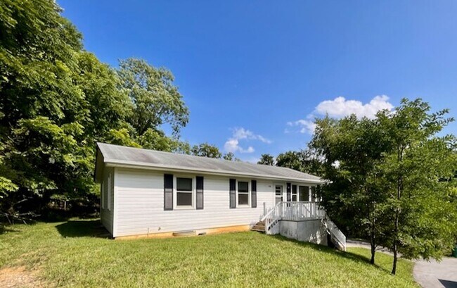Foto del edificio - 1480 Boxwood Dr