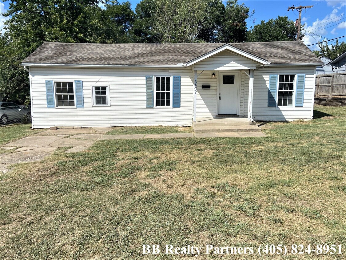 Foto principal - 3407 E 38th St