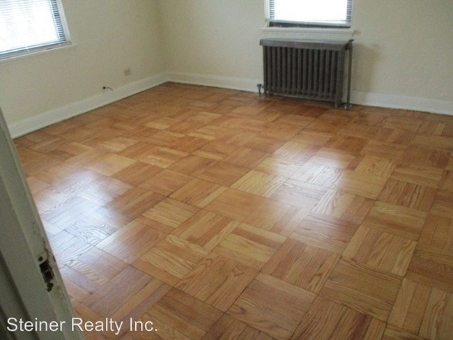 Building Photo - 119 Baywood Ave