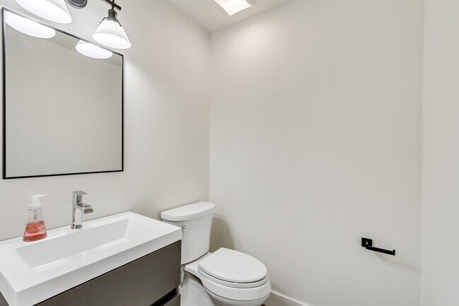 Foto del edificio - Shred Ready Homes
