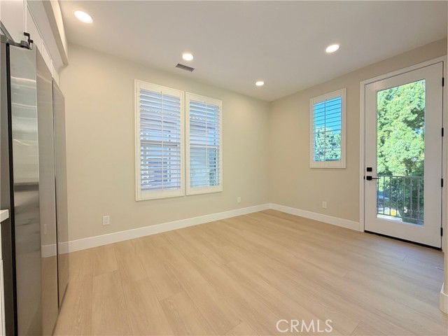 Building Photo - 302 Tall Oak