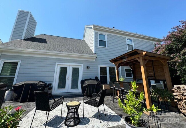 Building Photo - 19942 Scanmar Ln