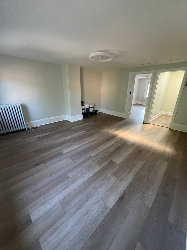 Interior Photo - Fourth and Spring