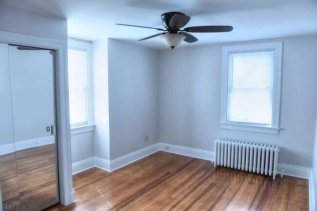 Building Photo - 1306 N Juniata St