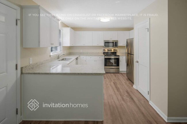 Building Photo - 12220 Plover Dr