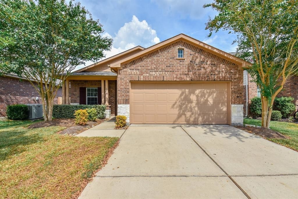 Primary Photo - 6127 Carver Pines Dr