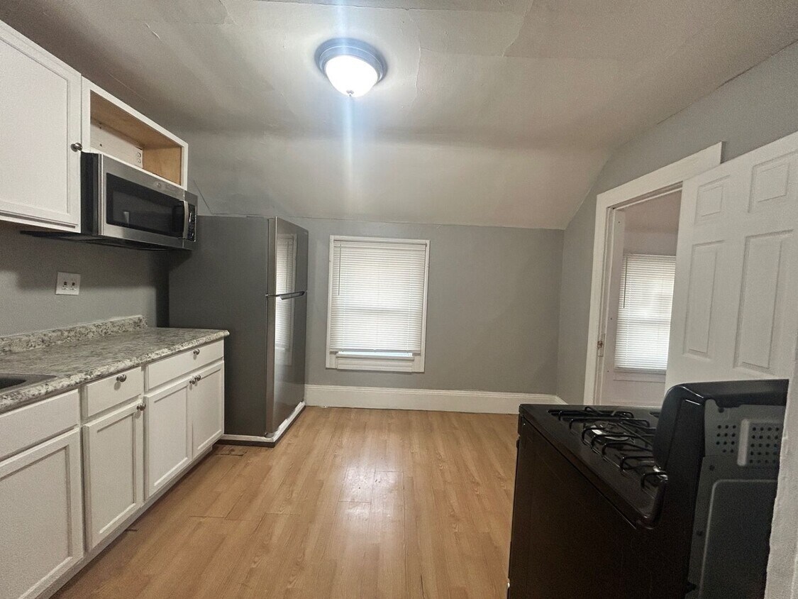 Foto principal - 3524 W 52nd St