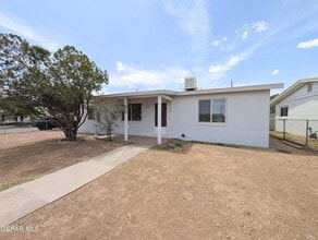Building Photo - 8921 Mt Olympus Dr