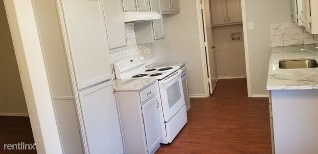 Building Photo - 4 br, 2 bath House - 1700 Audra Ln