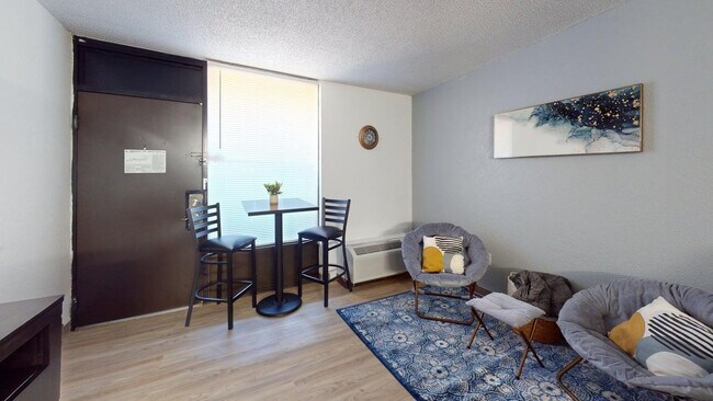 Foto del edificio - My Home Macon