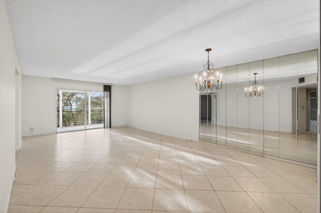 Building Photo - 1704 Andros Isle