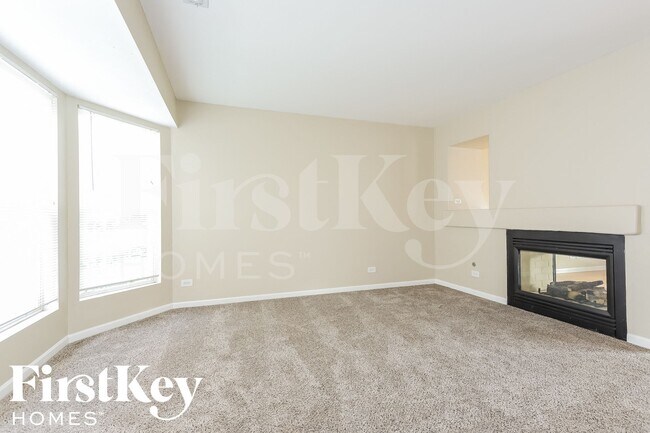 Foto del edificio - 1657 Park Vista Ln