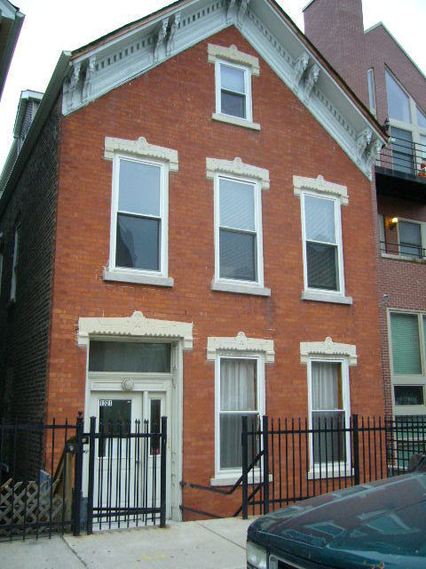 Foto del edificio - 1521 N Bosworth Ave