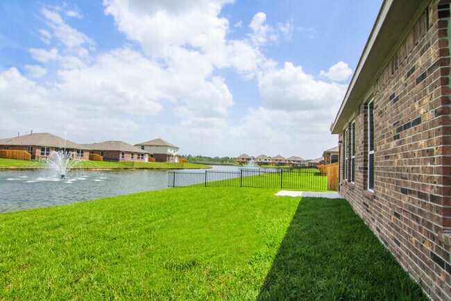 Foto del edificio - 29611 Clover Shore Dr