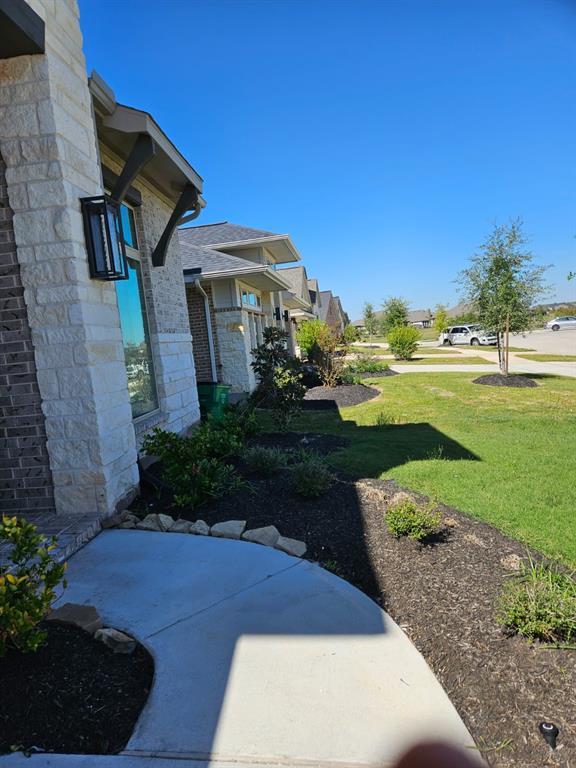 Foto del edificio - 1635 Boone Holw Ln