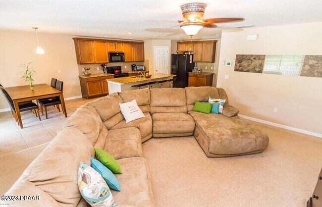 Building Photo - 100 Campanello Ct