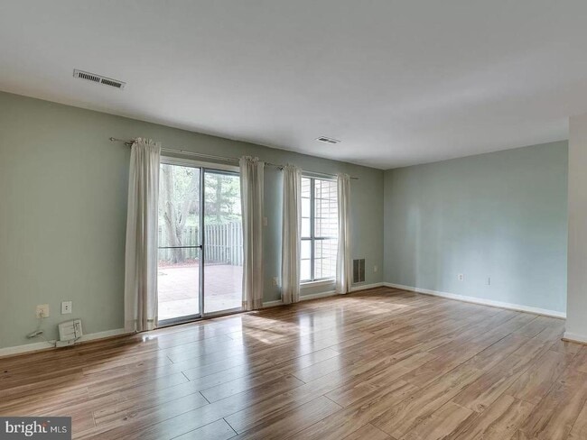 Building Photo - 8461 Diablo Ct