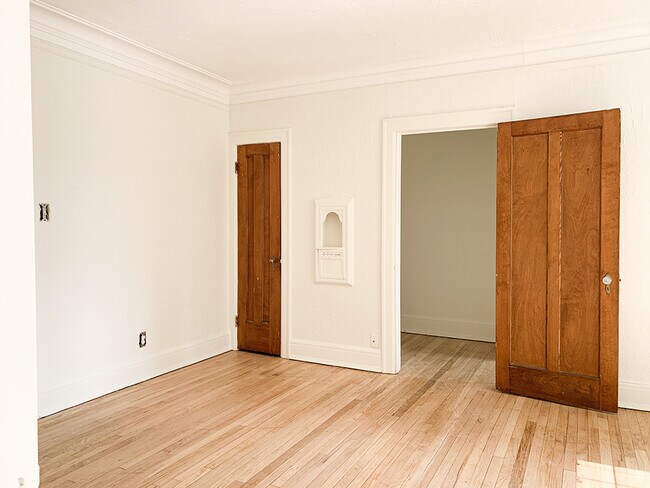 Foto del edificio - 1141 Holcomb St