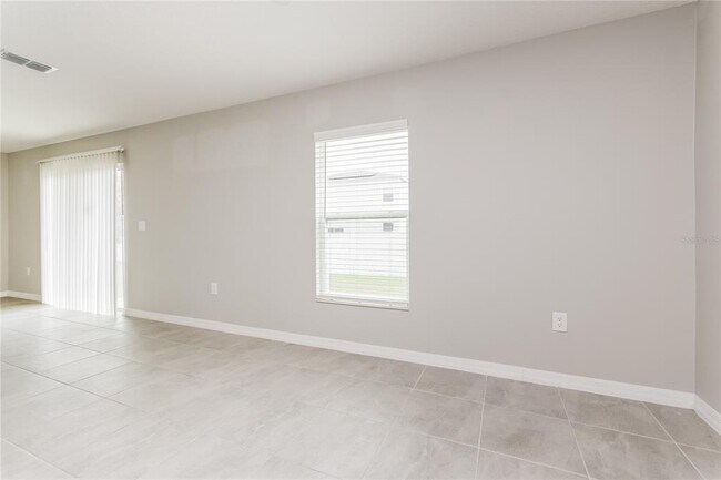 Building Photo - 222 Fig Ct
