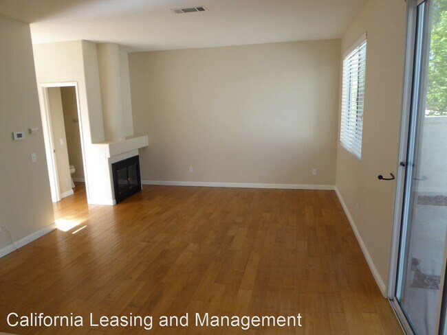 Building Photo - 27837 Skycrest Cir Dr