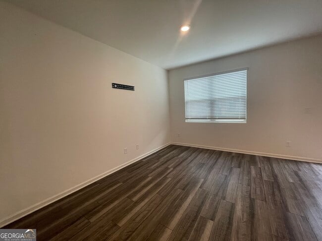 Building Photo - 35299 Condor Ct