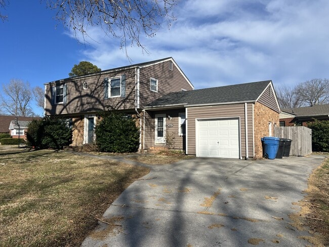 Building Photo - 424 Old Forge Ct