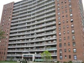 Building Photo - 61-35 98th St