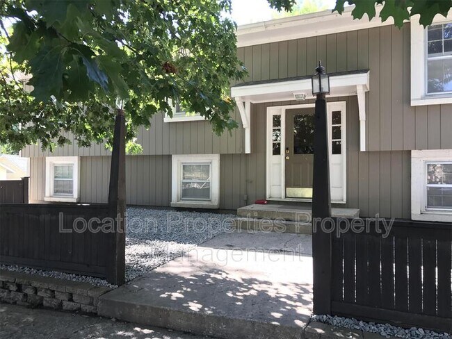 Foto del edificio - 1300 Kentucky St