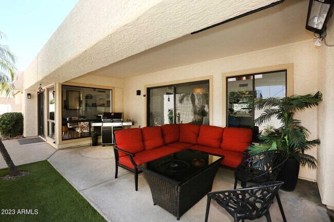 Foto del edificio - 9280 N 100th Pl