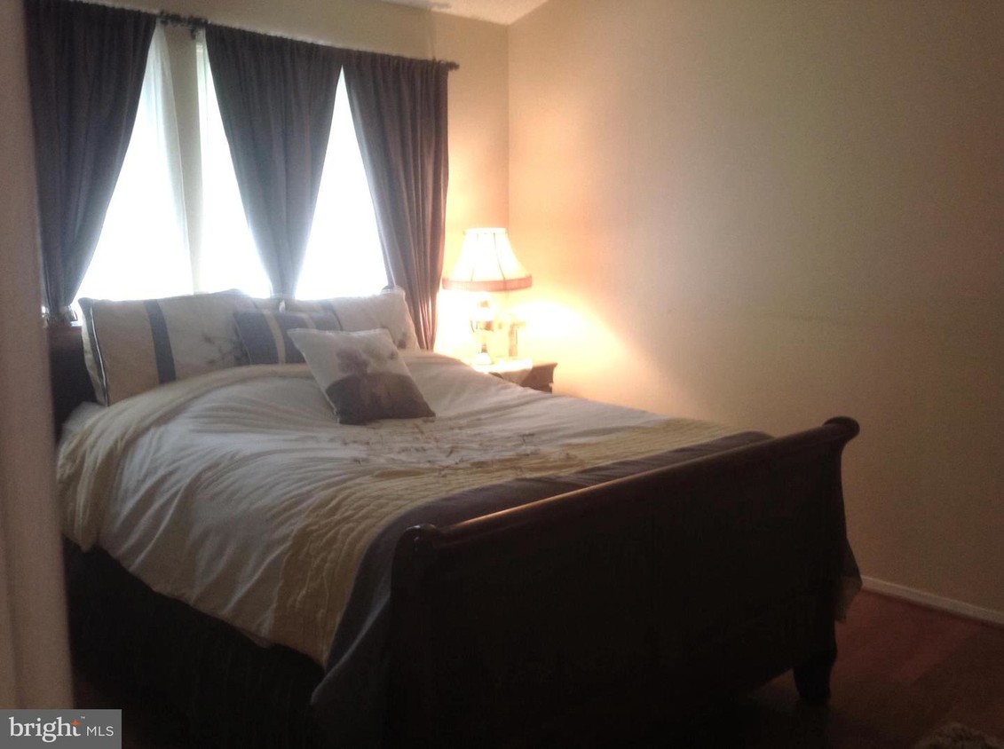 Foto principal - 1516 Summerchase Ct