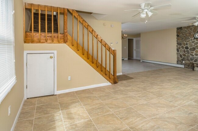 Living Room and Dining Room - 926 Center St
