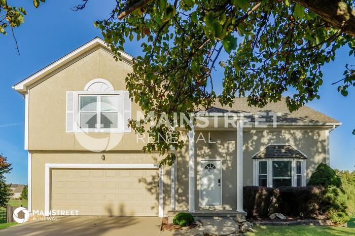 Primary Photo - 24340 W 57th St, Shawnee, KS 66226