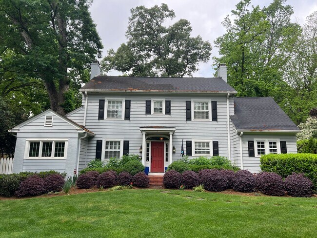 Building Photo - Gorgous 4 Bed 3.3 Bath house in the Sedgef...