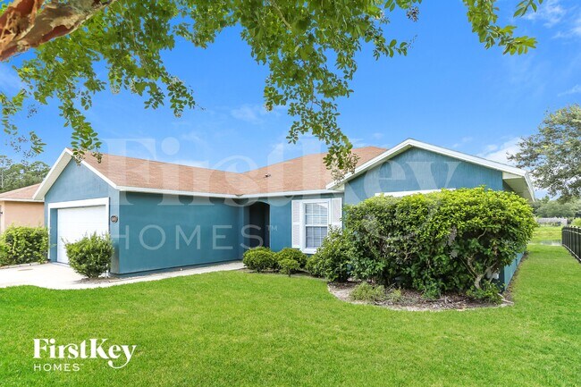 Foto del edificio - 12625 Wooded Bluff Ct