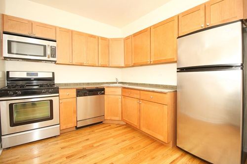 Foto del edificio - 4805 N Wolcott Ave