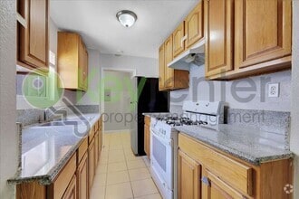 Building Photo - 2611 Alhambra Blvd