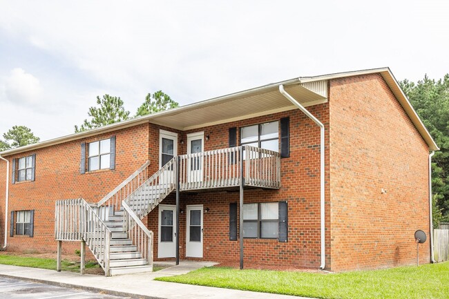 Foto del edificio - Kinston Village Apartments