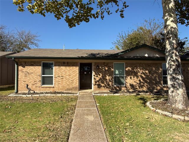 Foto principal - 811 Roaming Rd Dr