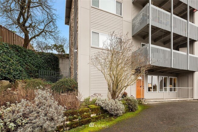 Building Photo - 7064 35th Ave NE